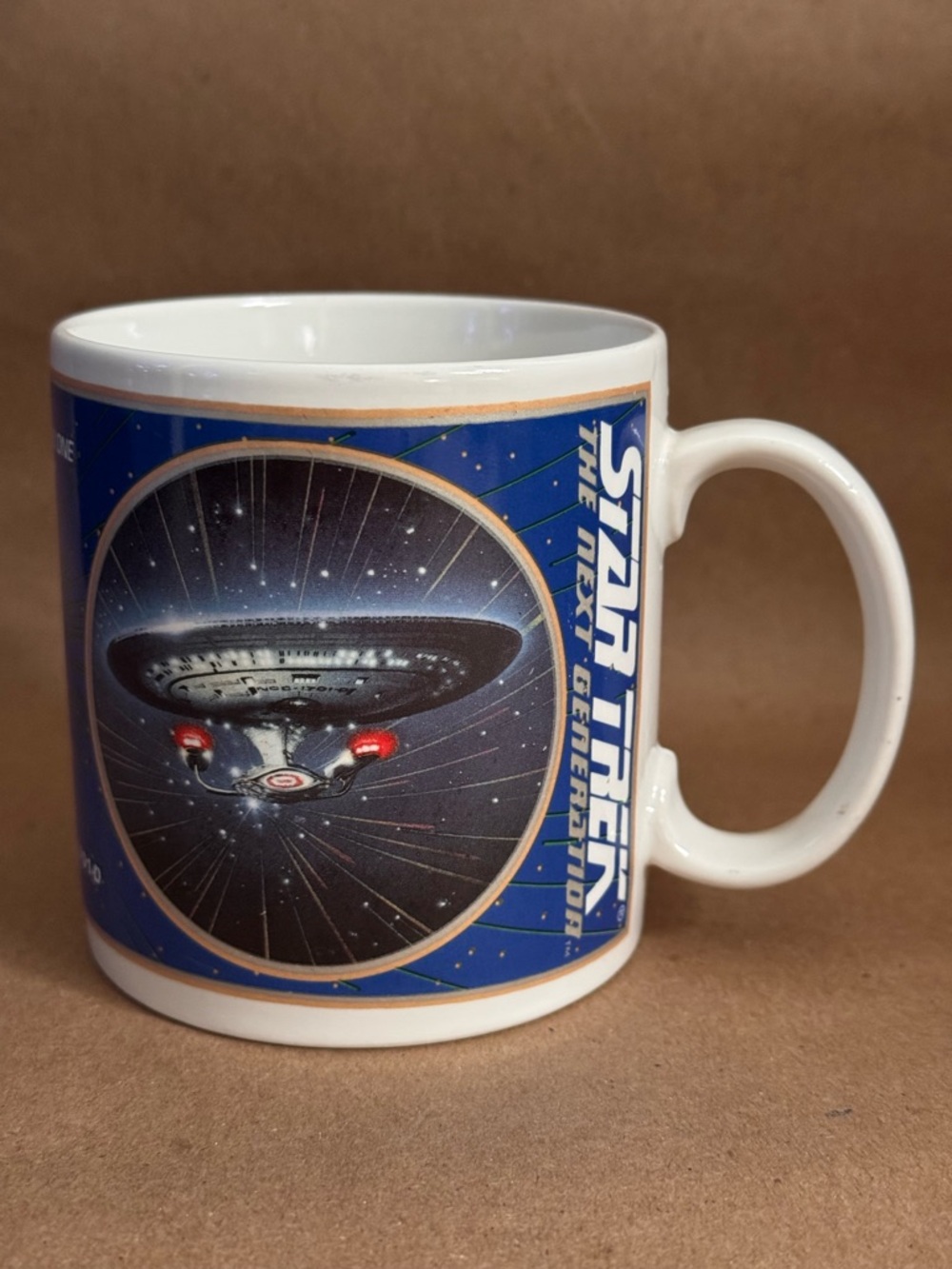 1994 Star Trek The Next Generation U.S.S. Enterprise NCC-1701-D Mug. 14 fl oz